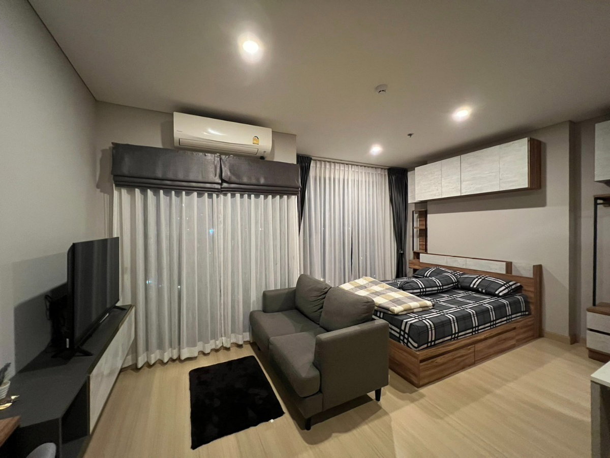 ให้เช่า studio ขนาด 24 ตรม. ชั้น 11 ราคา 11,000 บาท