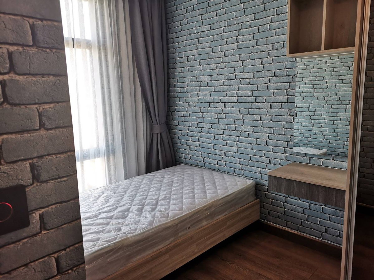 picture Ready to move in modren loft style - 7/12