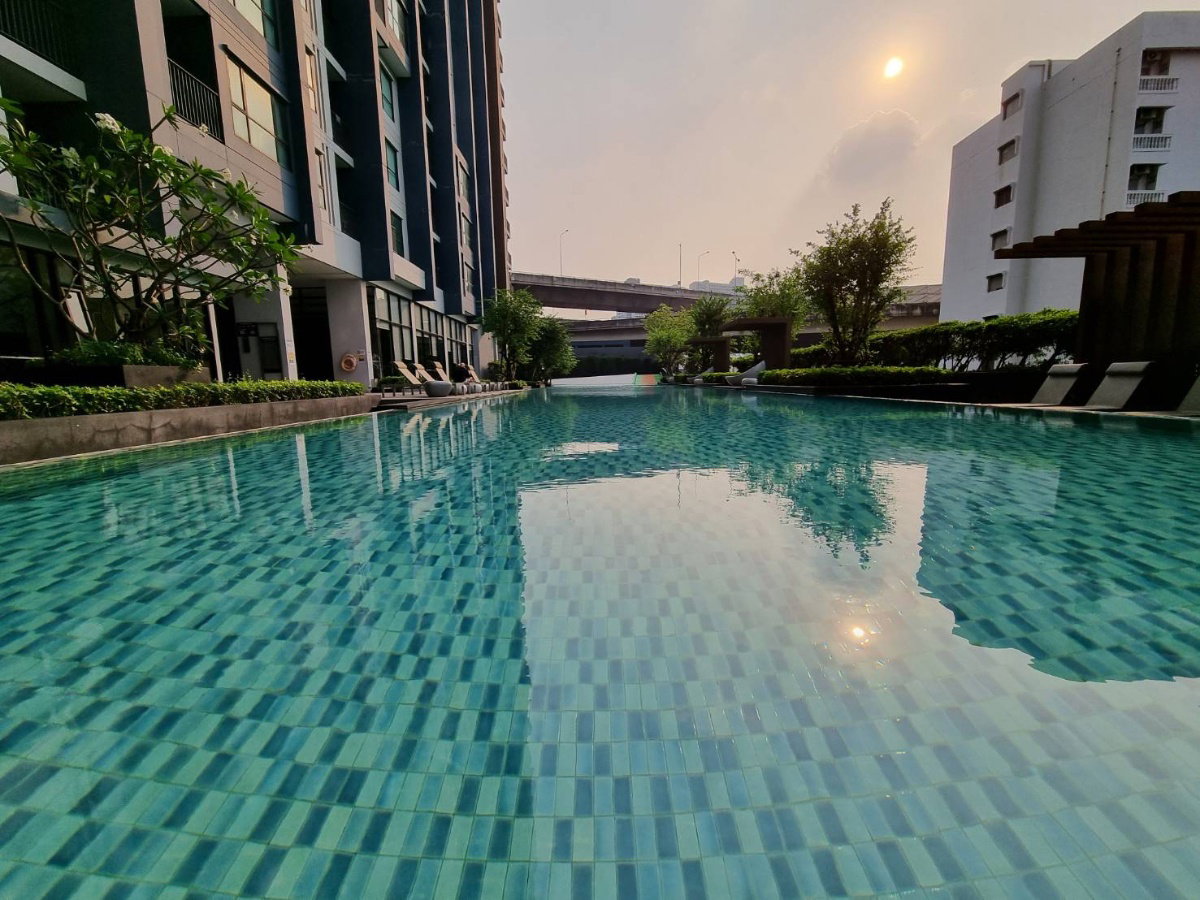 รูป MN0232 ให้เช่าคอนโด เดอะเบส พระราม 9 - รามคำแหง มีเครื่องซักผ้า เครื่องใช้ไฟฟ้าครบ พร้อมเข้าอยู่แล้ววันนี้  - รูปที่ 27/29