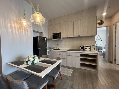 KEEN Center Condo 40000 67 Sqm.