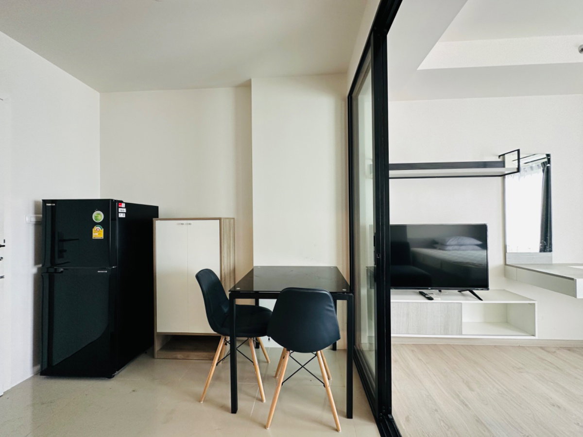 รูป ขาย Escent Ville Condo ในเซ็นทรัลเฟสเชียงใหม่พร้อมผู้เช่า - รูปที่ 1/9