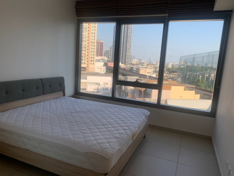 P-34302 — ขายคอนโดพร้อมผู้เช่า ชั้น 8 The Lofts Ekkamai ทำเลพรีเมียม ใกล้ BTS เอกมัย 085-592-2897 Line: @easythaihome
