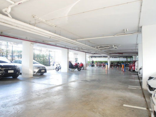รูป [ขายพร้อมผู้เช่า] B Republic 1.55 ล้าน ชั้น 6  - รูปที่ 12/13