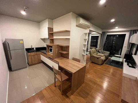 เช่า Bloc Sukhumvit 77 (บลอคส์ สุขุมวิท 77) 1B1B LineID: @Rizzestate (มี@ ข้างหน้า)