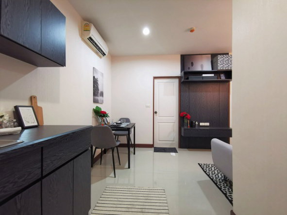 รูป เอเซ่ คอนโดรัชดา 32 - 1ห้องนอน - ขาย 1.5 ล้านบาท - ตกแต่งใหม่พร้อมอยู่ - รูปที่ 5/9