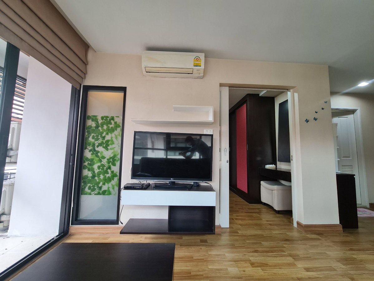 รูป ให้เช่าคอนโดสไตล์รีสอร์ท Baan Navatara บ้าน นวธารา ชั้น8 ห้องมุม วิวสระว่ายน้ำแบบอลังการ Line ID: @ppagent - รูปที่ 3/17