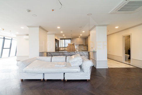New House Condominium 3 bedrooms, for rent