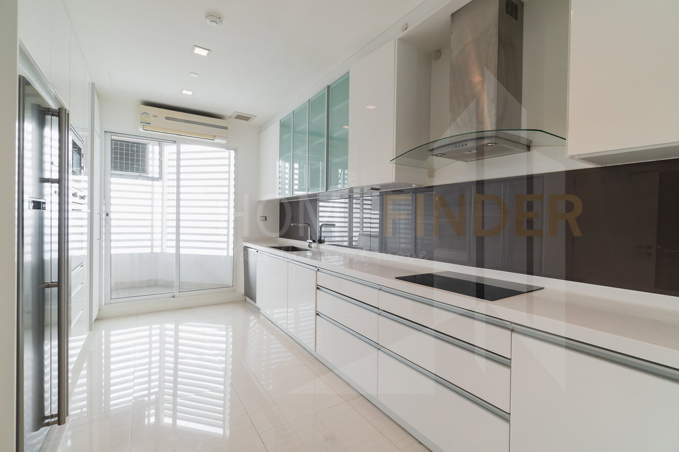 รูป Ideal 24 4 bedrooms, for rent - รูปที่ 27/33