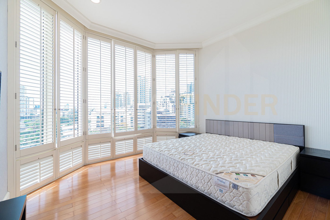 picture Royce Private Residences 2 bedrooms, for rent - 3/8