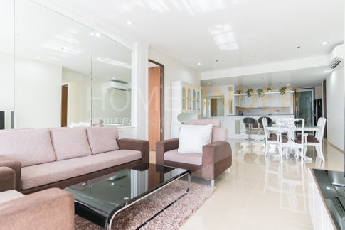 The Lakes 3 bedrooms, for rent