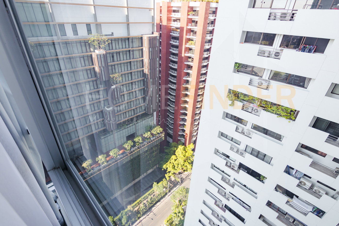 รูป The Rajdamri Residence 2 bedrooms, for rent - รูปที่ 18/36