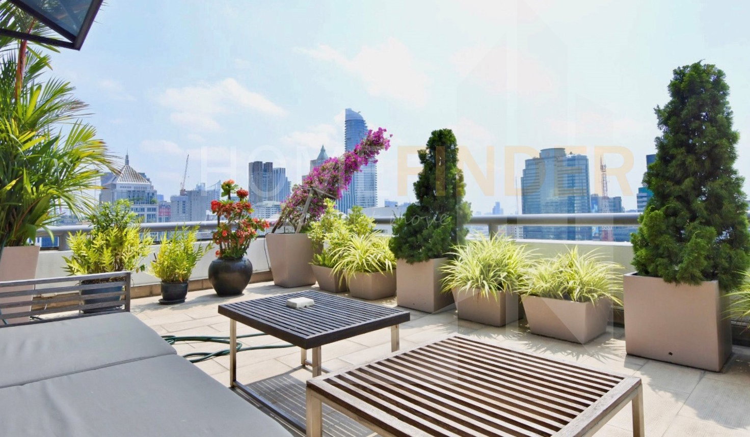 picture Somkid Gardens 2 bedrooms, for rent - 4/17