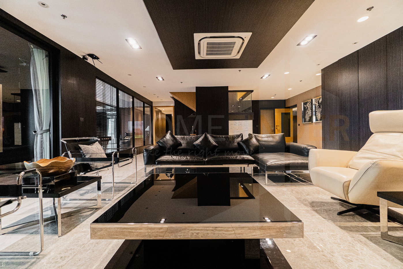 รูป The Master Centrium Asoke-Sukhumvit 4 bedrooms, for rent - รูปที่ 1/35