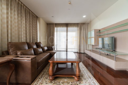 Wilshire 3 bedrooms, for rent