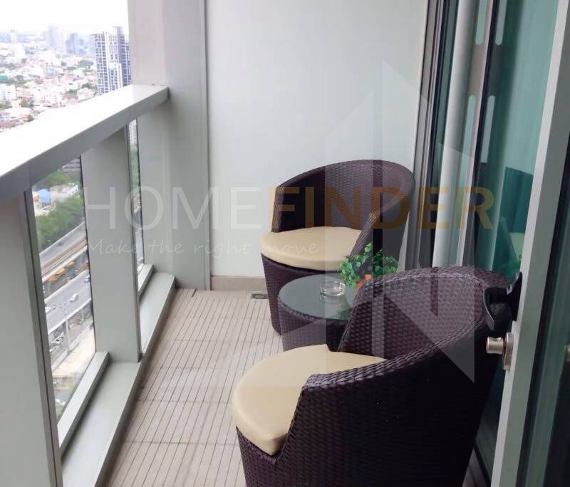 picture The River 1 bedroom, for rent - 2/11
