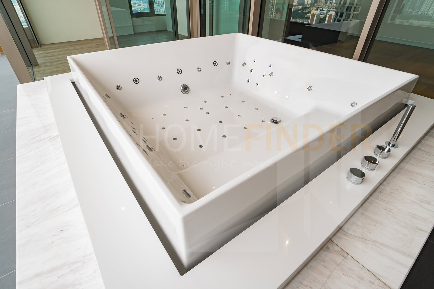 picture Saladaeng One 4 bedrooms, for sale - 14/35