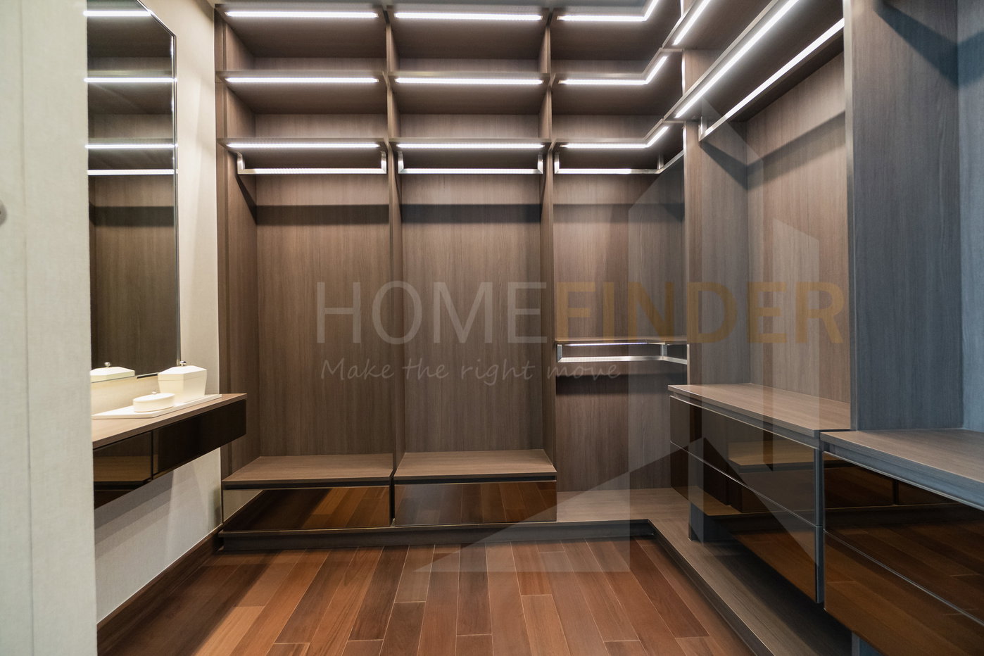 รูป Q 1 Sukhumvit 3 bedrooms, for rent - รูปที่ 13/26