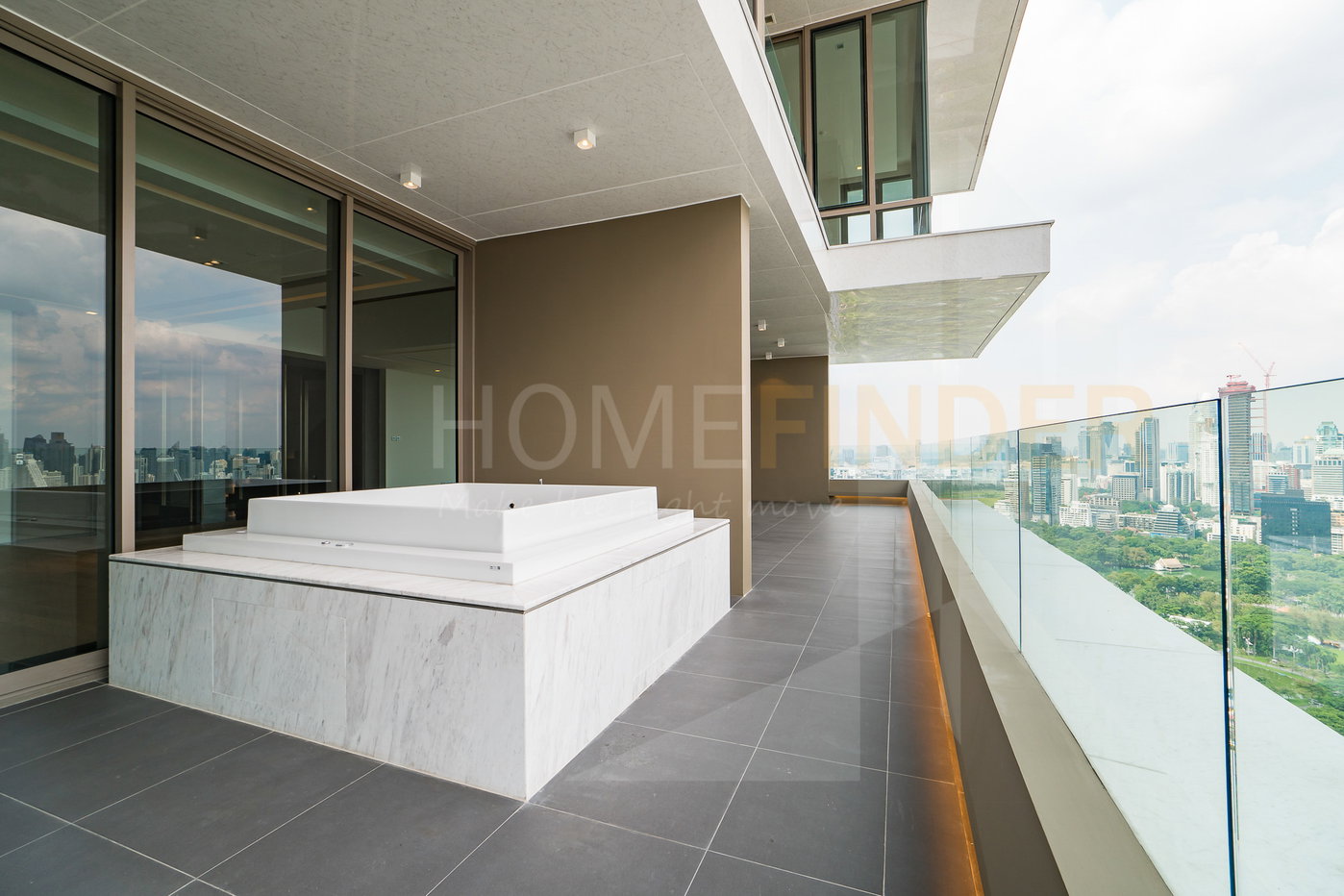 picture Saladaeng One 4 bedrooms, for sale - 13/35