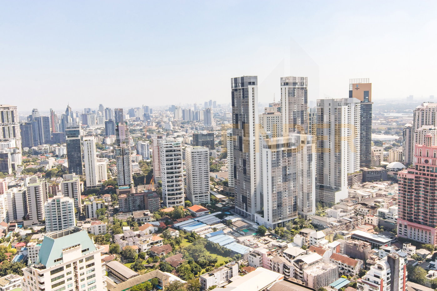 picture Millennium Residence 5 bedrooms, for sale - 9/9