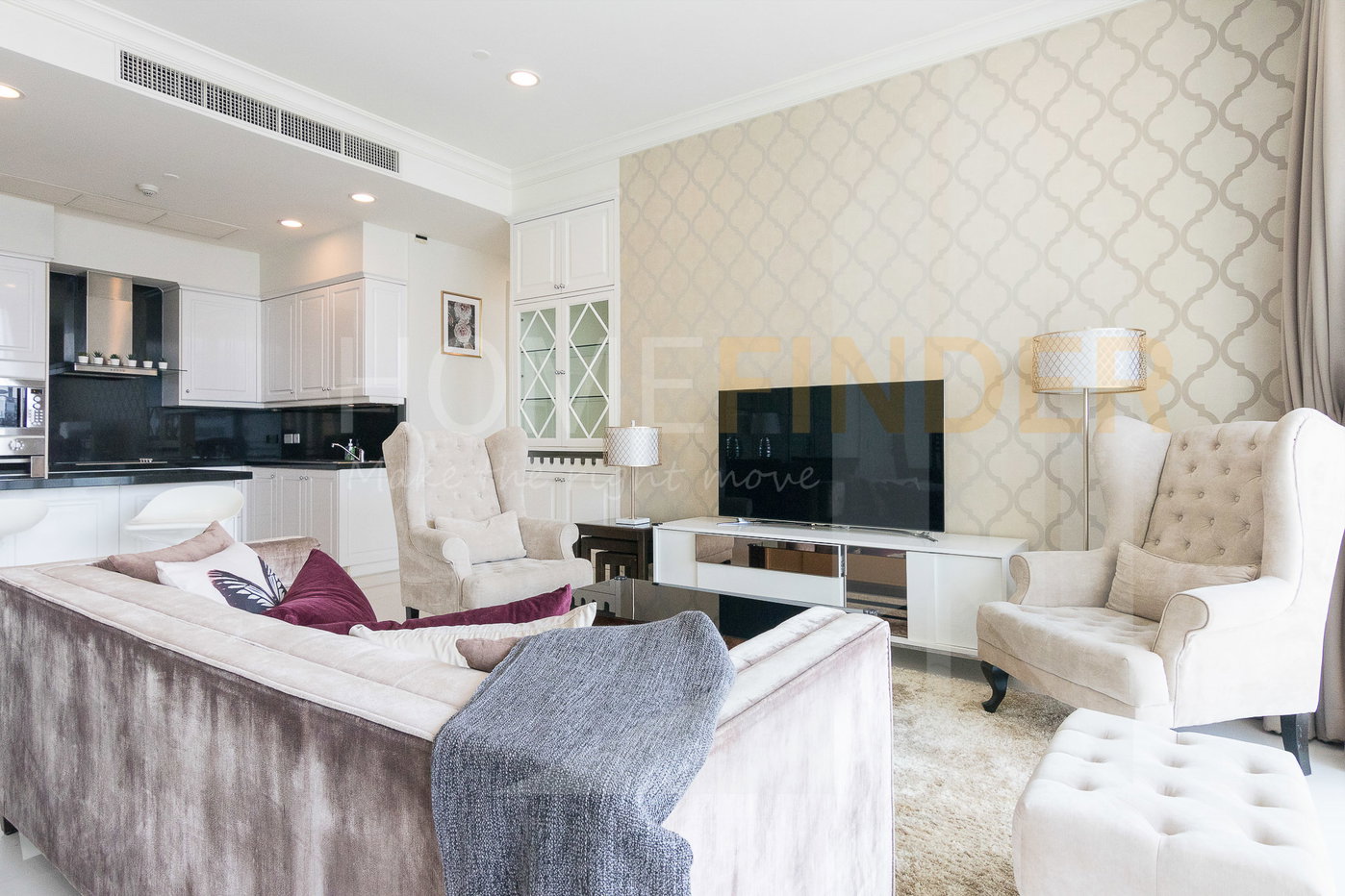 picture Royce Private Residences 3 bedrooms, for rent - 3/11