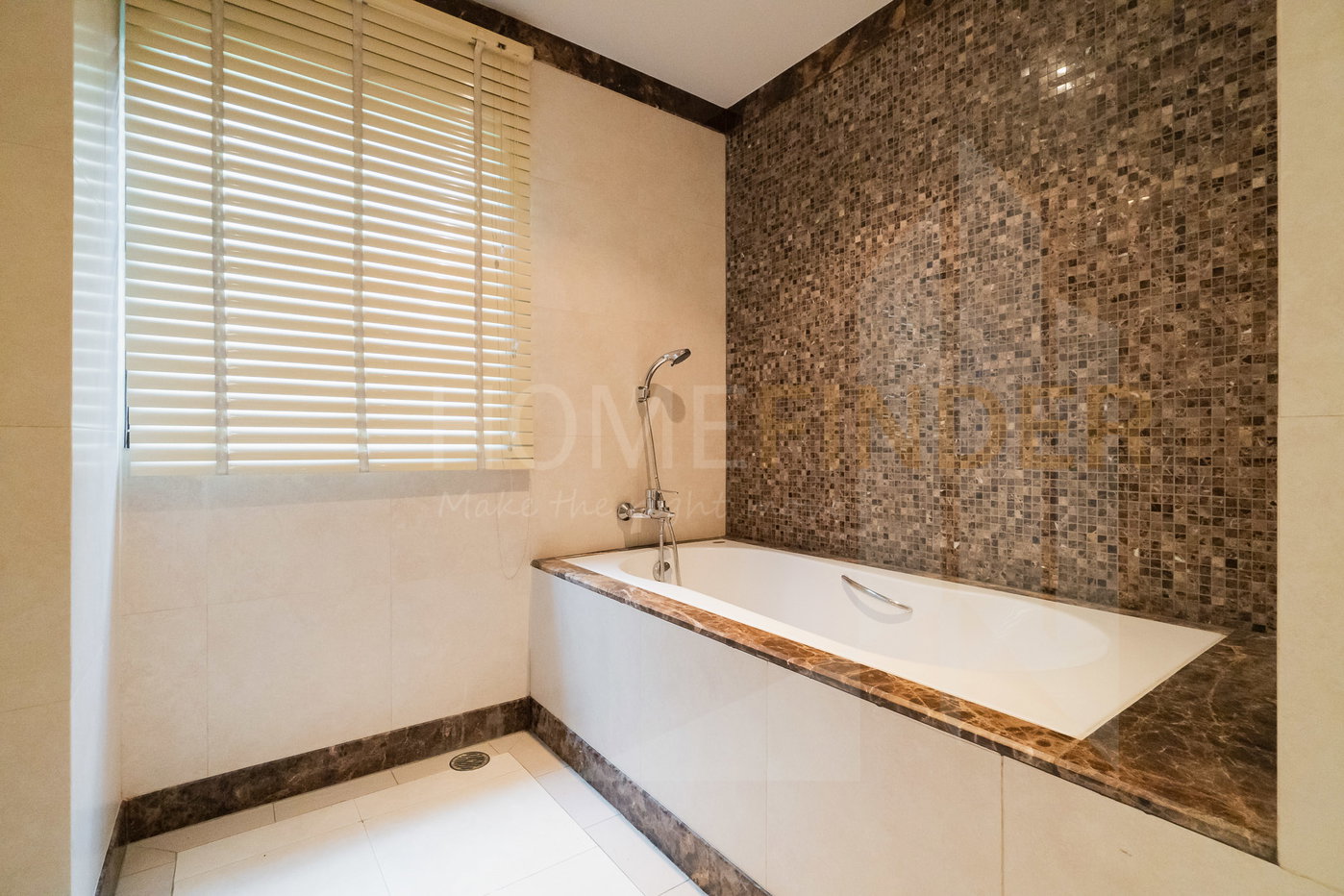 รูป Baan Ananda 3 bedrooms, for rent - รูปที่ 18/41