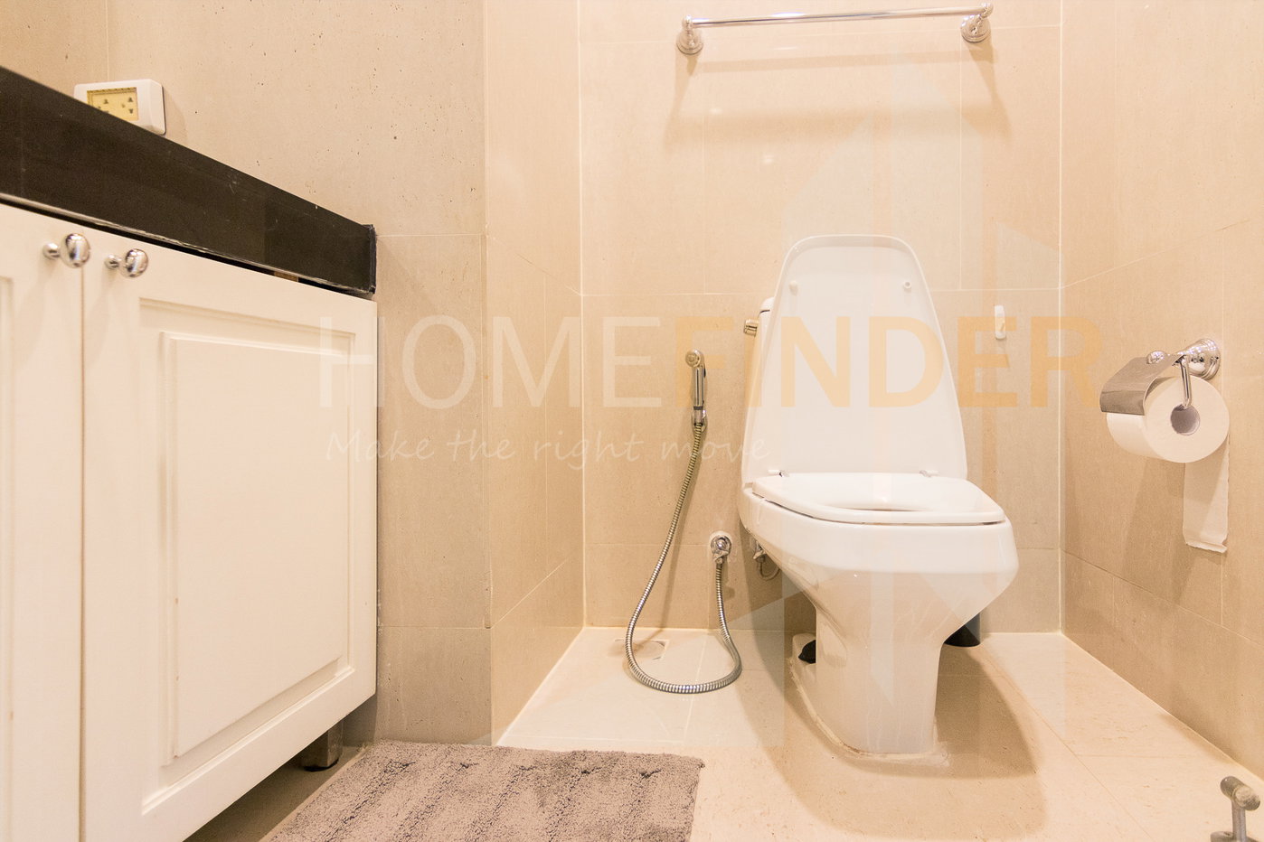 picture Royce Private Residences 3 bedrooms, for rent - 5/11