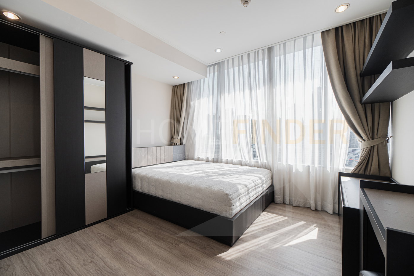 รูป Chamchuri Square Residence 4 bedrooms, for rent - รูปที่ 5/10