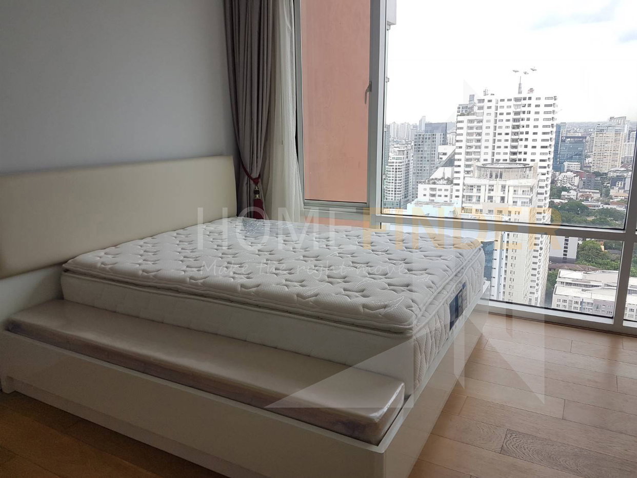 รูป Fullerton Sukhumvit 3 bedrooms, for rent - รูปที่ 11/21