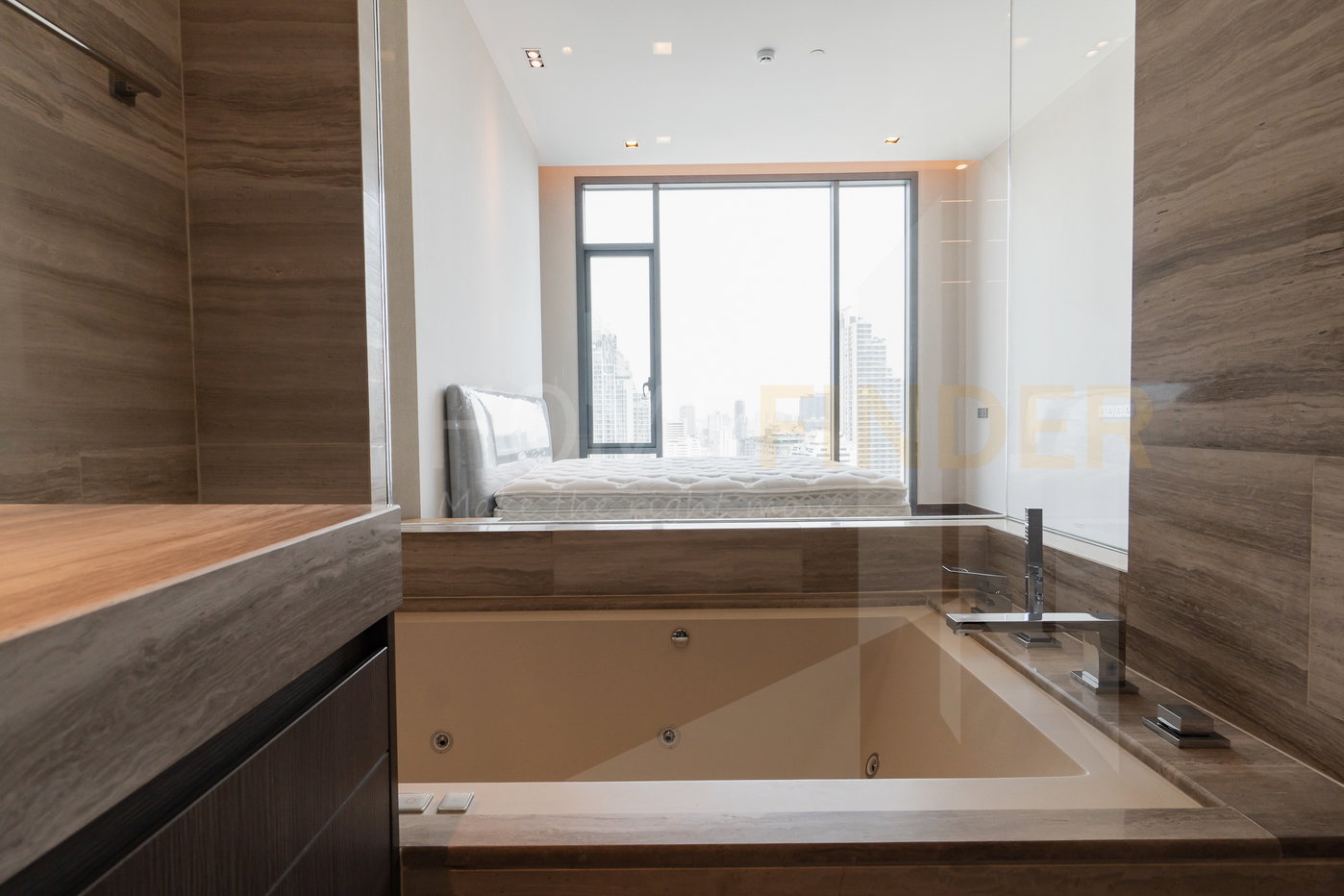 รูป Q 1 Sukhumvit 2 bedrooms, for rent - รูปที่ 11/11