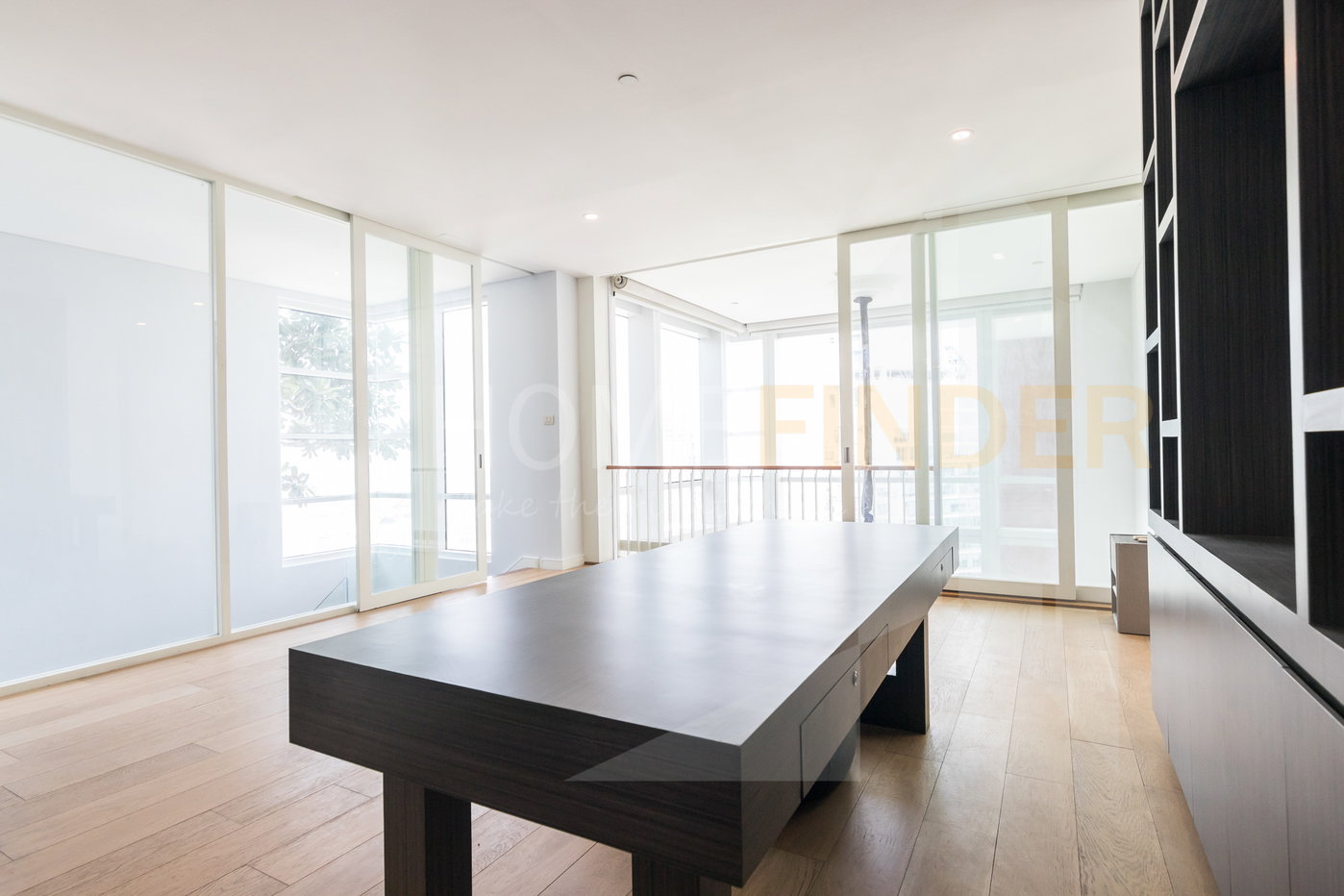 รูป Fullerton Sukhumvit 3 bedrooms, for rent - รูปที่ 21/79