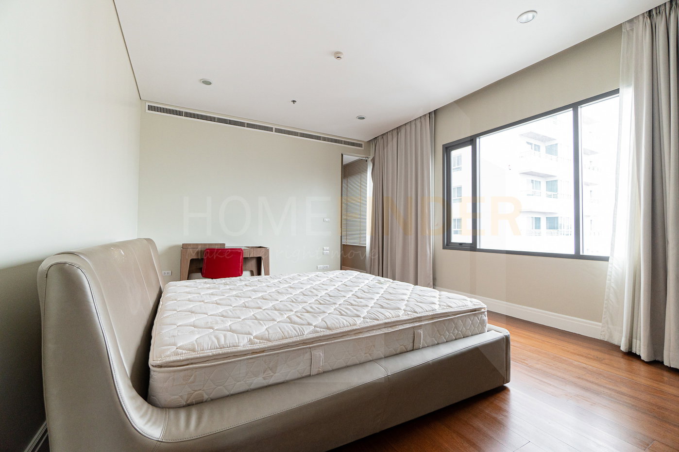 รูป Bright Sukhumvit 24 3 bedrooms, for sale - รูปที่ 2/17