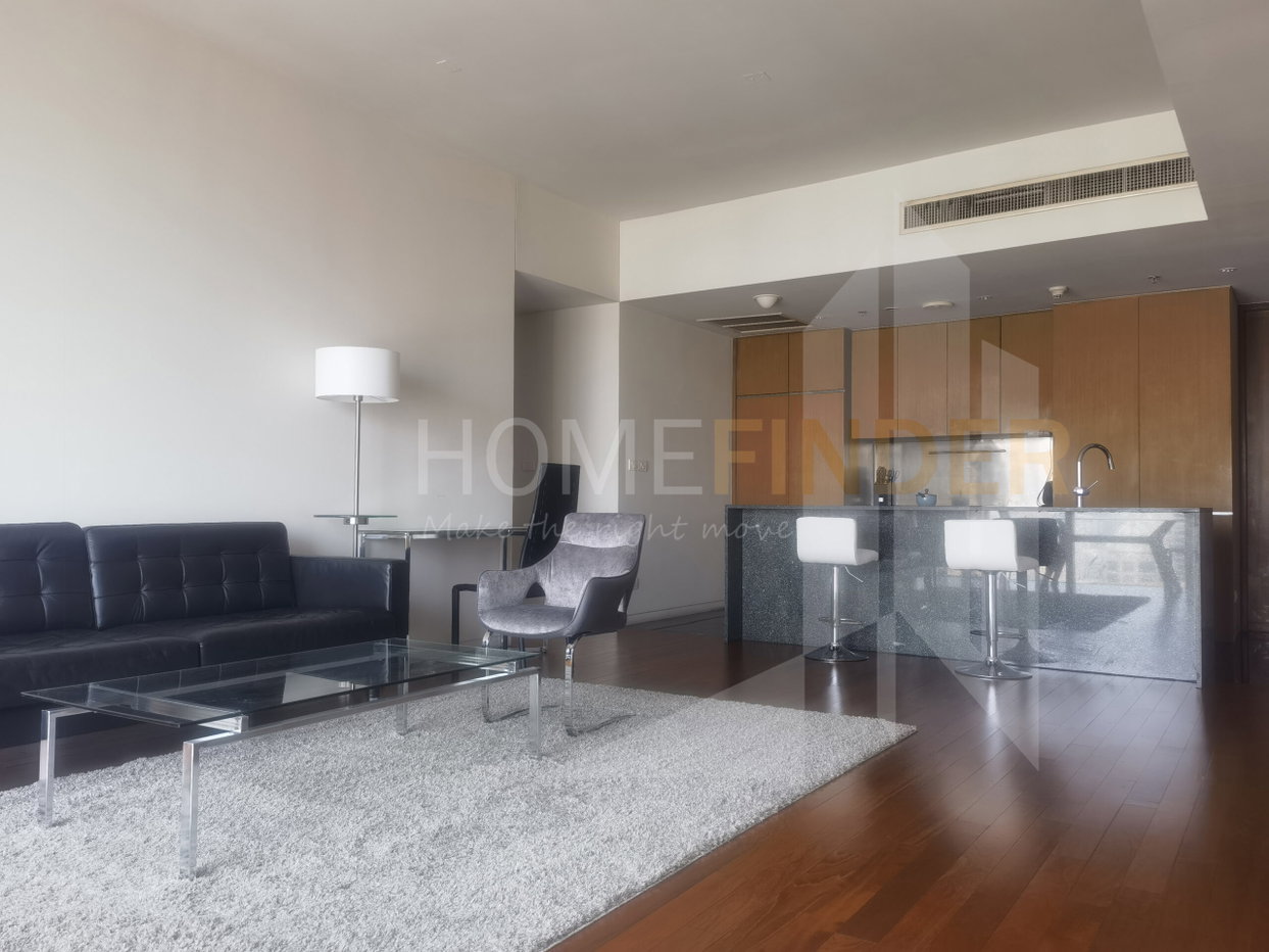 รูป Hansar Rajdamri 2 bedrooms, for rent - รูปที่ 2/6