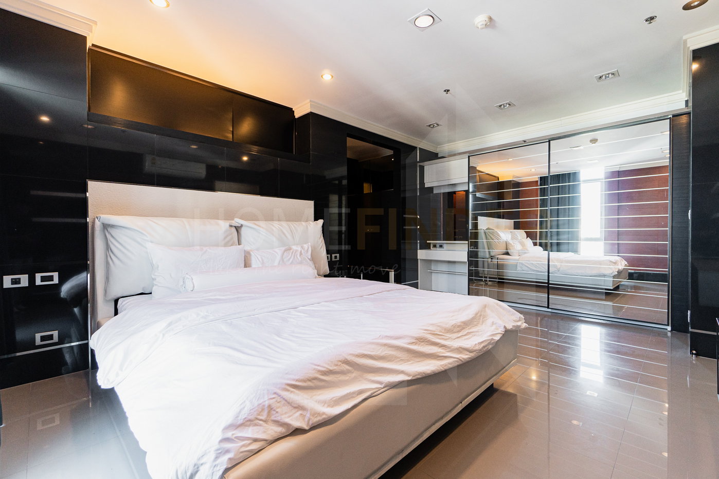 รูป The Master Centrium 3 bedrooms, for rent - รูปที่ 1/30