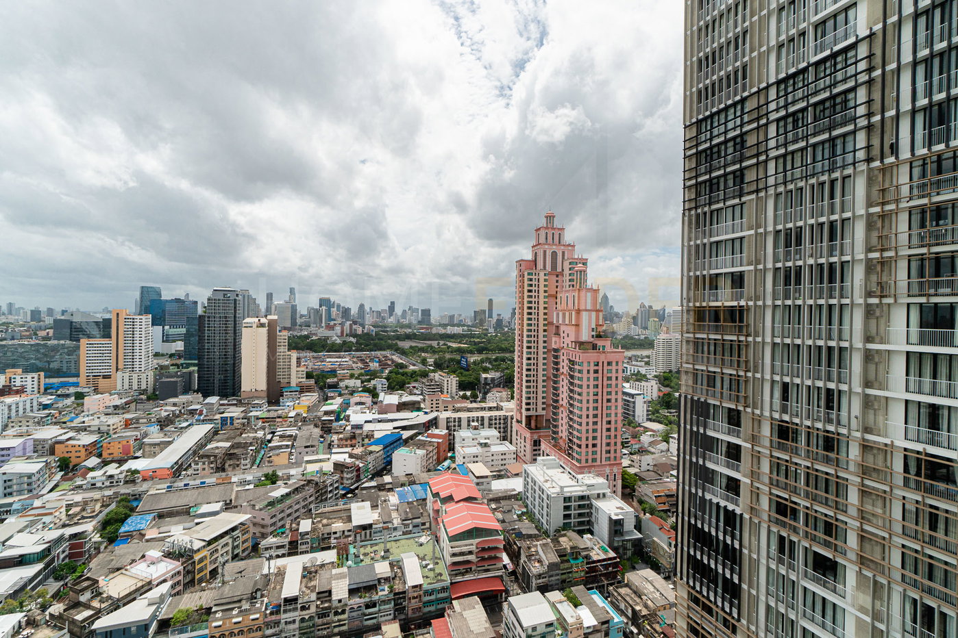 รูป Bright Sukhumvit 24 3 bedrooms, for sale - รูปที่ 3/17