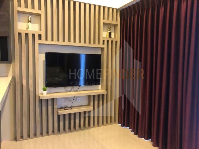 picture Downtown 49 3 bedrooms, for rent - 3/9