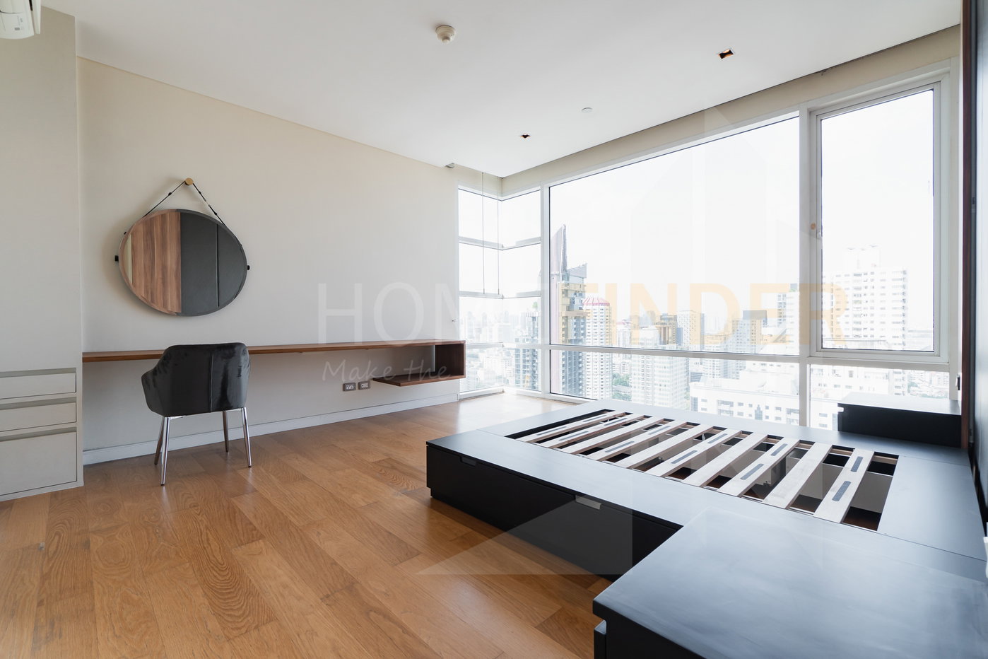 รูป Fullerton Sukhumvit 3 bedrooms, for rent - รูปที่ 5/35