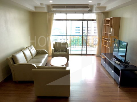 Royal Castle 3 bedrooms, for sale