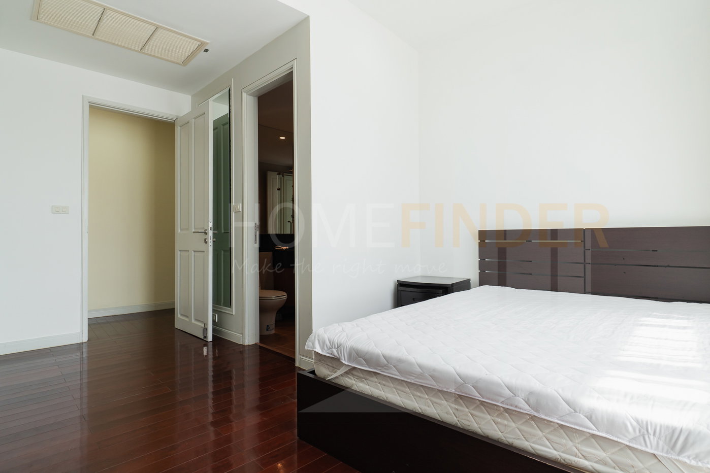 รูป Baan Rajprasong condominium 3 bedrooms, for rent - รูปที่ 17/24