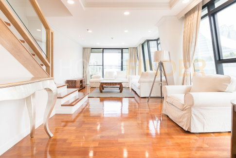 New House Condominium 3 bedrooms, for rent