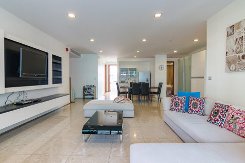 Ficus Lane 3 bedrooms, for rent