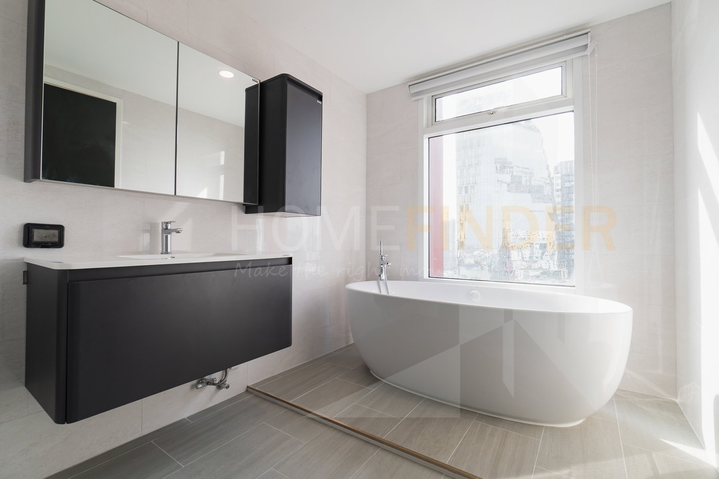 รูป Fullerton Sukhumvit 3 bedrooms, for rent - รูปที่ 2/35