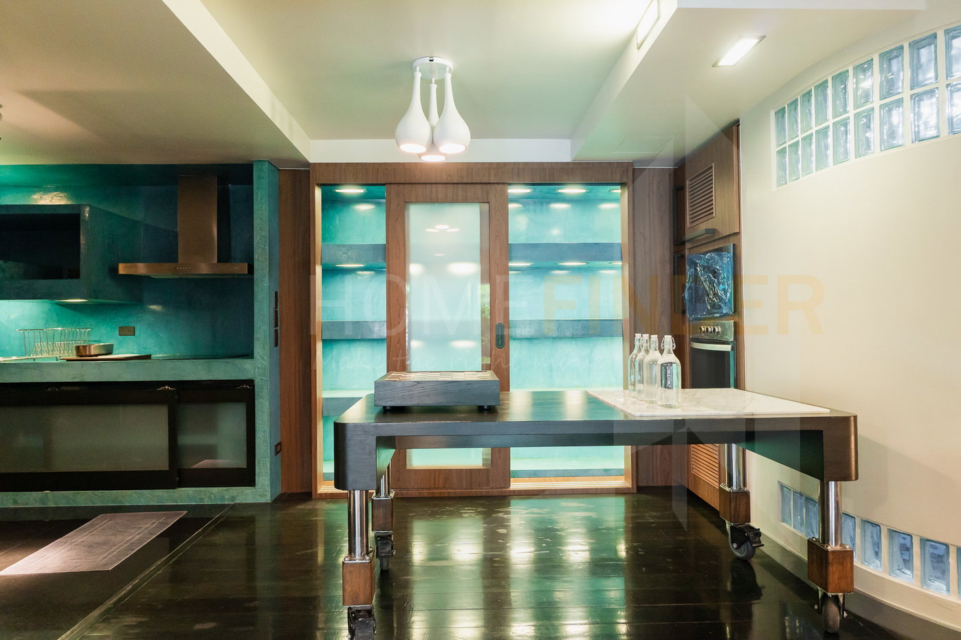 รูป Urbana Sukhumvit 15 3 bedrooms, for rent - รูปที่ 18/19