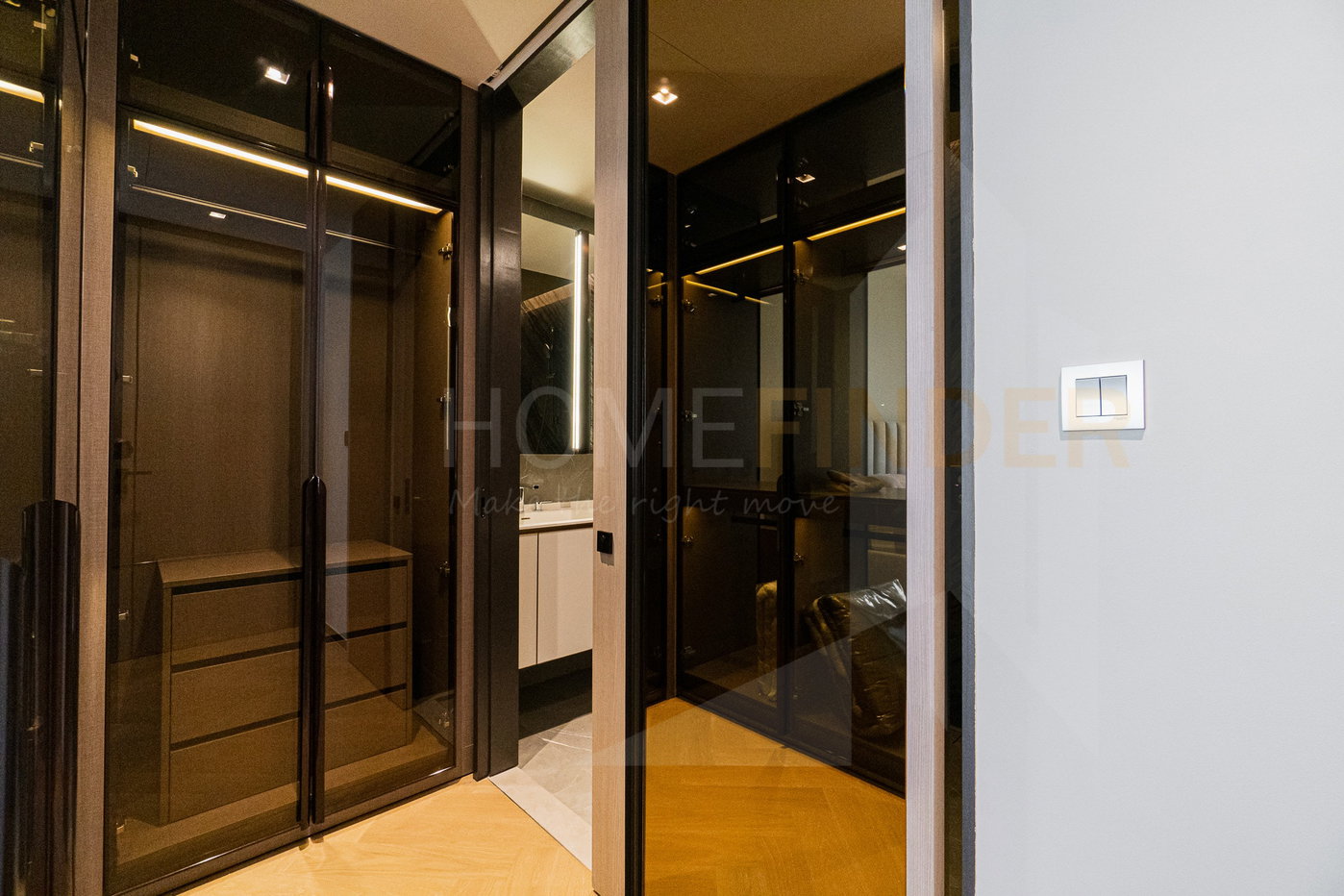 picture The Reserve Sukhumvit 61 2 bedrooms, for rent - 7/10
