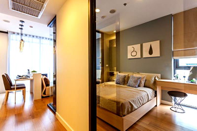 ขายคอนโด : BRIGHT WONGWIAN YAI 2 bedrooms, for sale