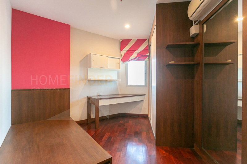 picture The Star Estate @ Narathiwas 4 bedrooms, for sale - 9/12