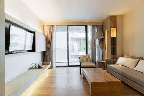 The Philo Residence HF-7334 2 bedrooms, for rent