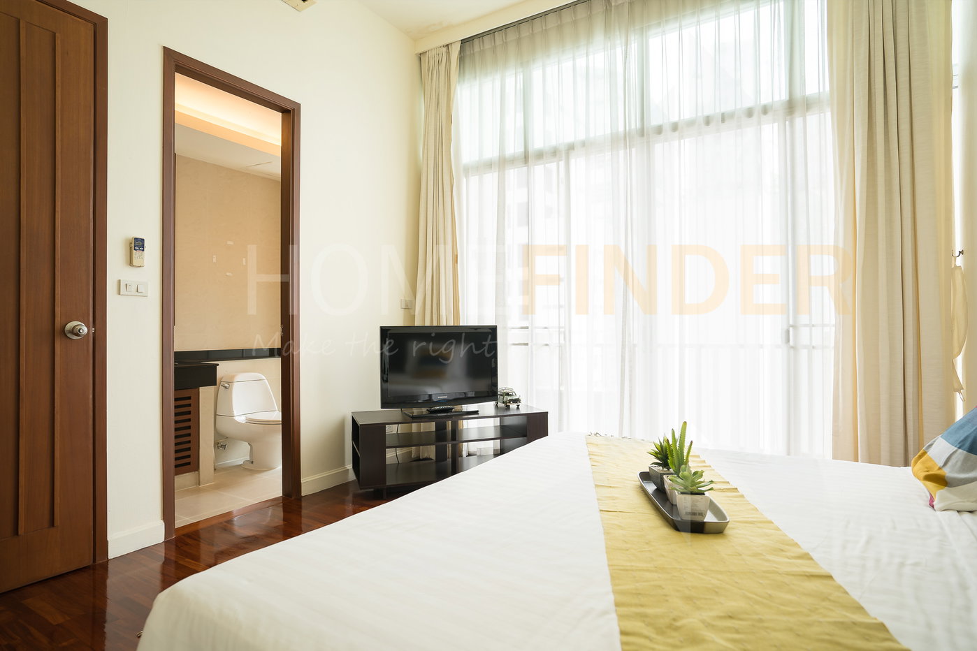 รูป Sathorn Gallery Residences 4 bedrooms, for rent - รูปที่ 19/27