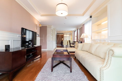 L.A.Residence 2 bedrooms, for rent