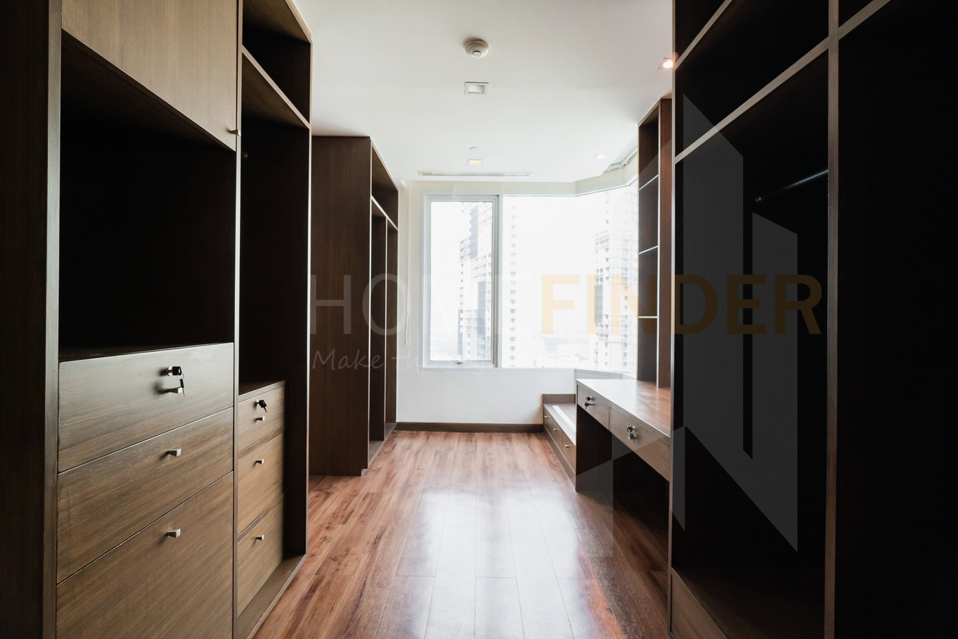 รูป Ideal 24 4 bedrooms, for rent - รูปที่ 3/37