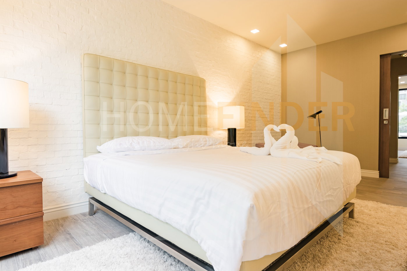รูป Penthouse Condominium 2 4 bedrooms, for rent - รูปที่ 75/136